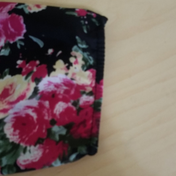 GUESS TOP. - Picture 6 of 7